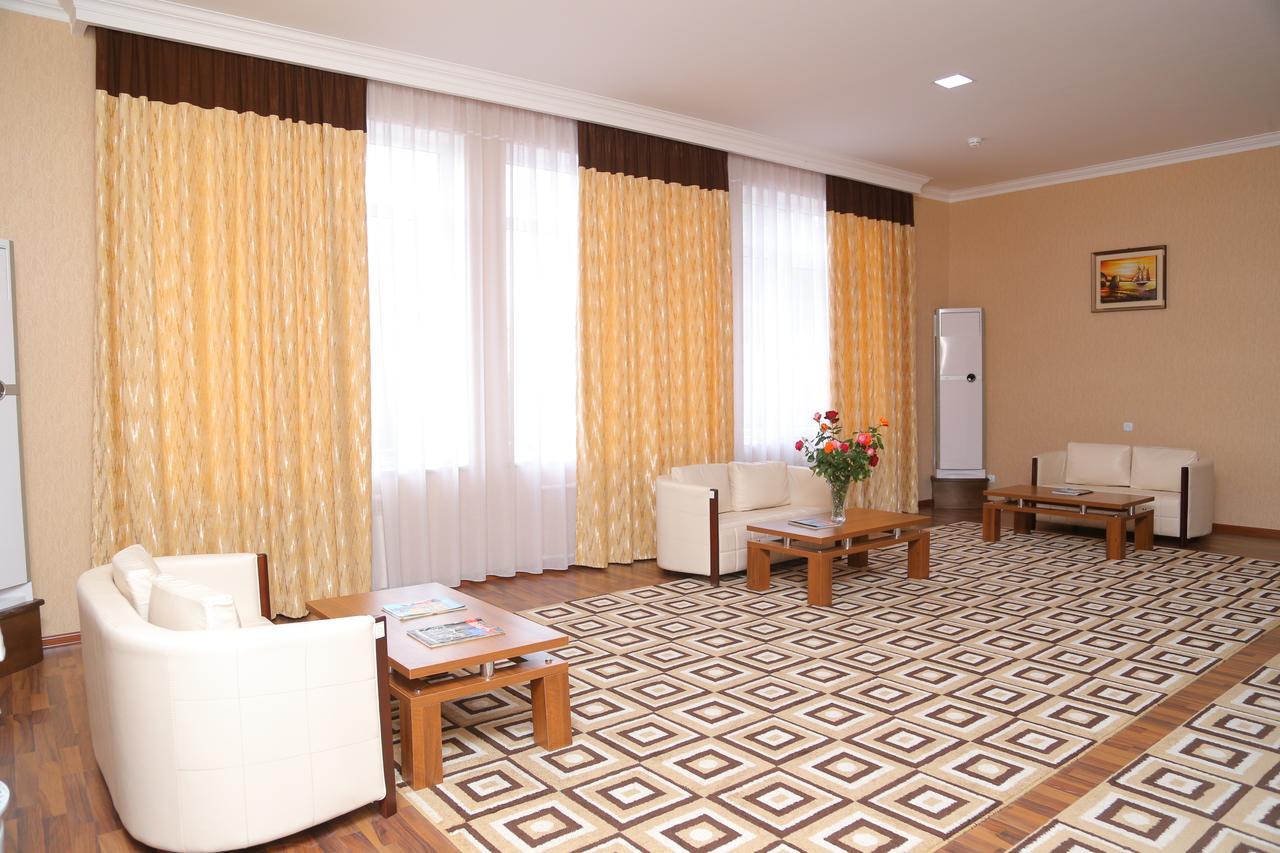 Sipehr Hotel Chkalovsk ภายนอก รูปภาพ